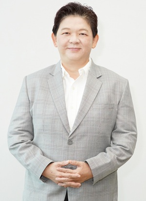 ดร.นันทวัน วงศ์ขจรกิตติ