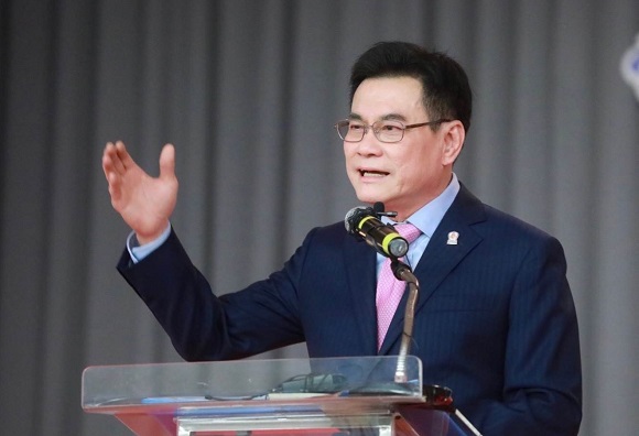 จุรินทร์ ลักษณวิศิษฏ์