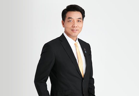 5888 MAI Praphan
